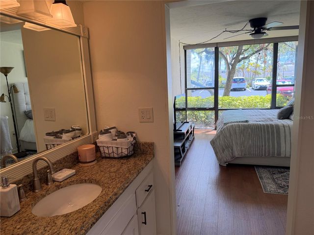 618 BIRD BAY DRIVE S 110, Venice, FL 34285