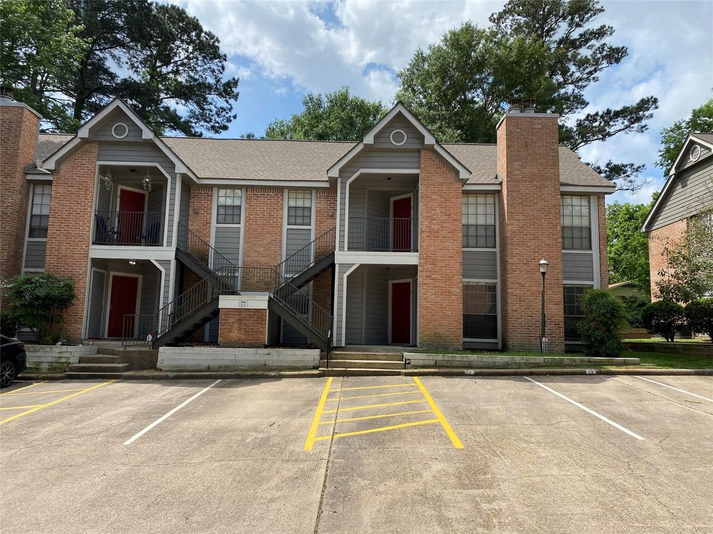 2401 Sycamore Avenue C2, Huntsville, TX 77340