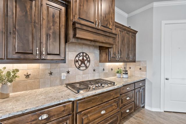 5067 Lantern Lane, Bryan, TX 77808