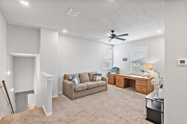 5067 Lantern Lane, Bryan, TX 77808