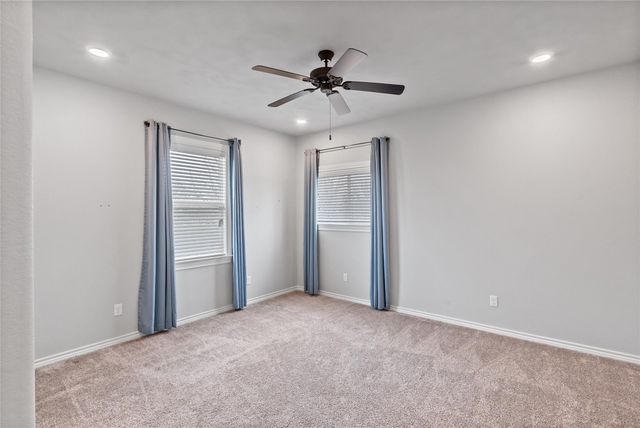 5067 Lantern Lane, Bryan, TX 77808