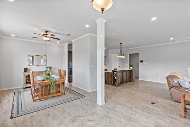 5067 Lantern Lane, Bryan, TX 77808