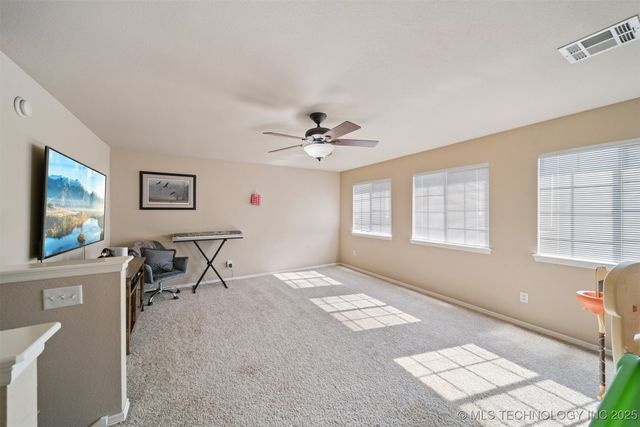 11708 E 102nd Street N, Owasso, OK 74055