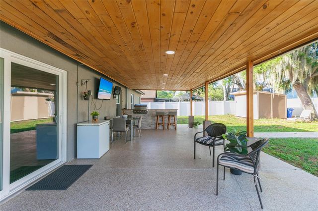 1111 WINDHORST RIDGE DRIVE, Brandon, FL 33510