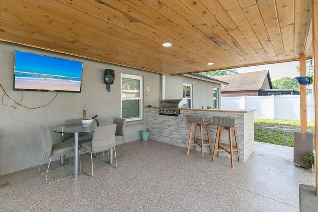 1111 WINDHORST RIDGE DRIVE, Brandon, FL 33510