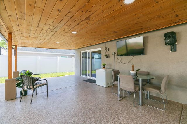 1111 WINDHORST RIDGE DRIVE, Brandon, FL 33510