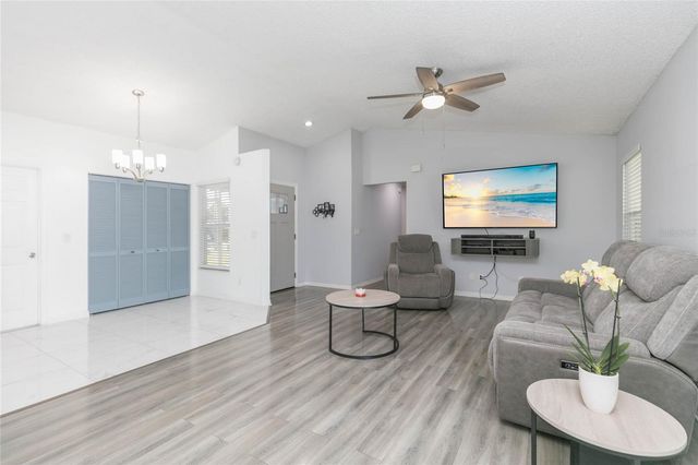 1111 WINDHORST RIDGE DRIVE, Brandon, FL 33510