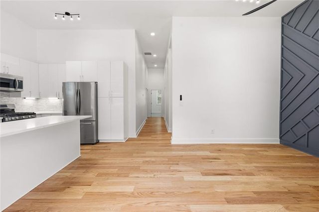 2585 Hood Avenue NW, Atlanta, GA 30318