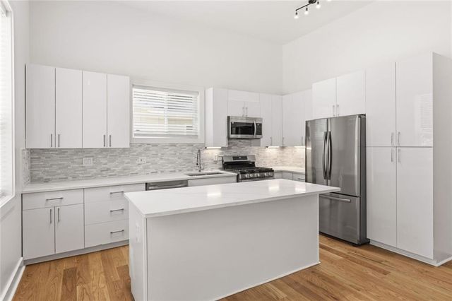 2585 Hood Avenue NW, Atlanta, GA 30318