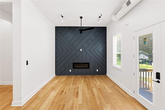 2585 Hood Avenue NW, Atlanta, GA 30318