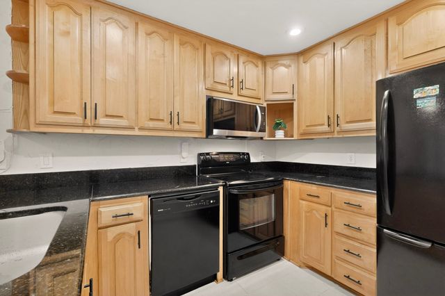 513 Ranch Trail 123, Irving, TX 75063