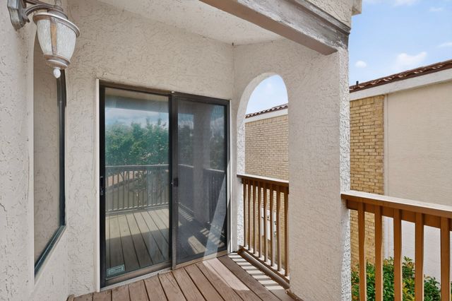 513 Ranch Trail 123, Irving, TX 75063