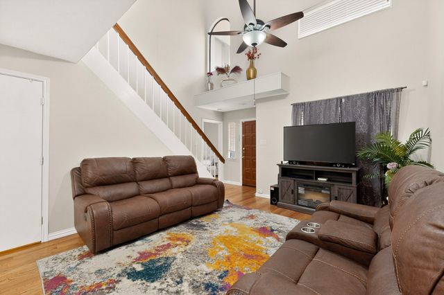 513 Ranch Trail 123, Irving, TX 75063
