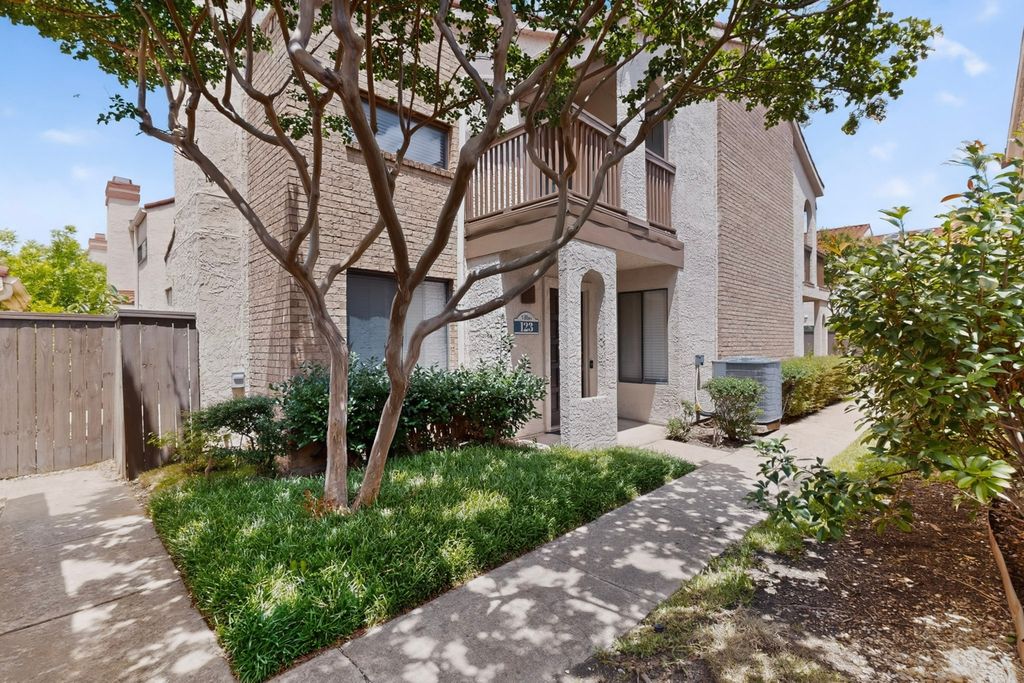 513 Ranch Trail 123, Irving, TX 75063