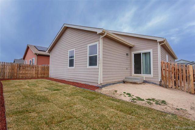 484 Reserve Avenue, Lochbuie, CO 80603