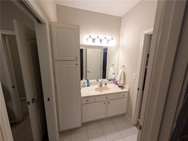 5981 Oak Ridge Drive, Huber Heights, OH 45424