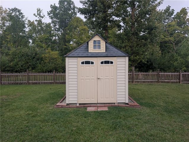 5981 Oak Ridge Drive, Huber Heights, OH 45424