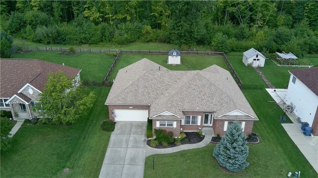 5981 Oak Ridge Drive, Huber Heights, OH 45424