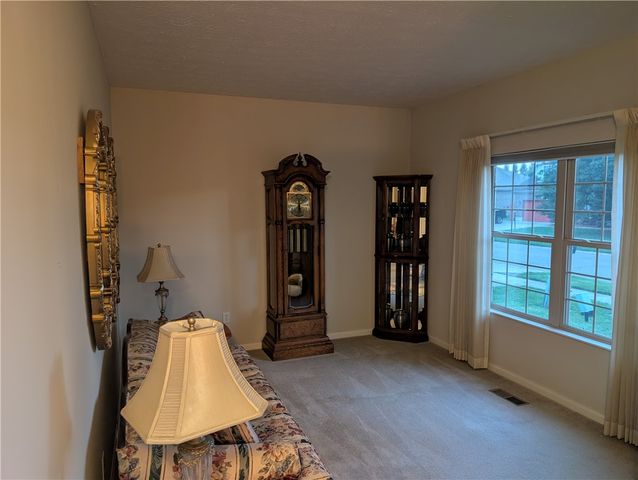 5981 Oak Ridge Drive, Huber Heights, OH 45424