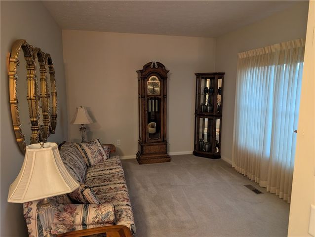 5981 Oak Ridge Drive, Huber Heights, OH 45424