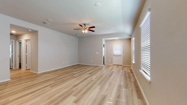 175 Rearden BLVD, Jarrell, TX 76537