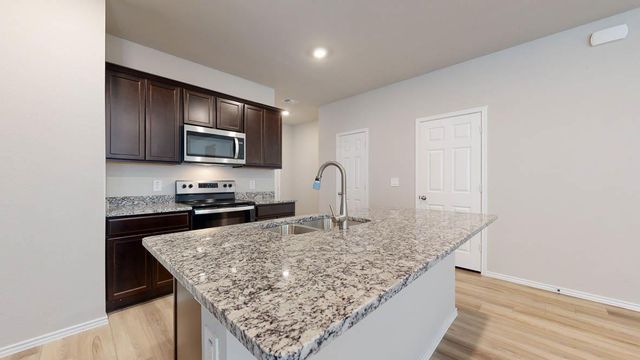 175 Rearden BLVD, Jarrell, TX 76537