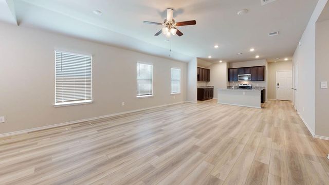 175 Rearden BLVD, Jarrell, TX 76537