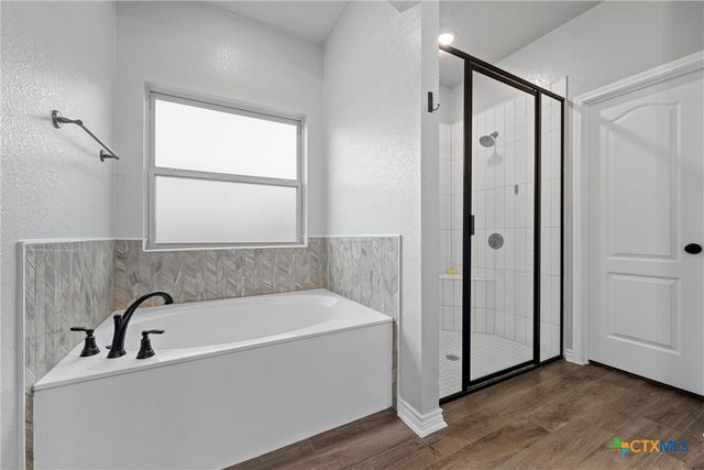 730 Eagle Pass Drive, Salado, TX 76571