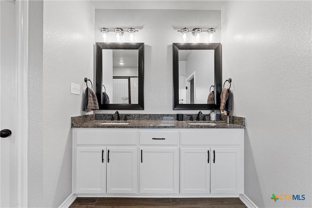 730 Eagle Pass Drive, Salado, TX 76571