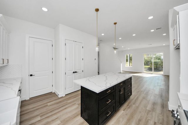 4802 Elysian Street D, Houston, TX 77009