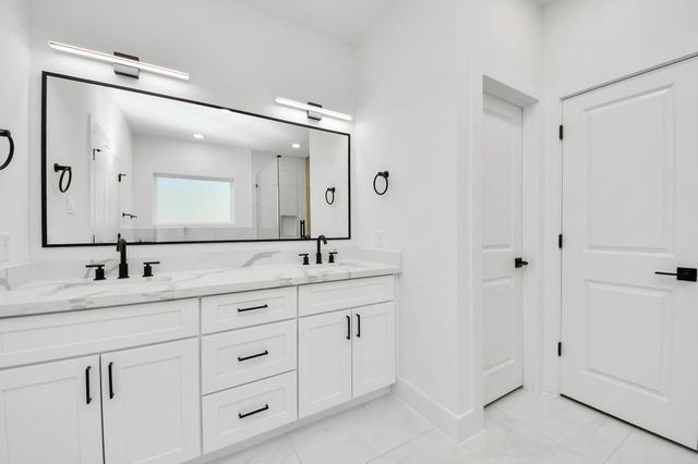 4802 Elysian Street D, Houston, TX 77009