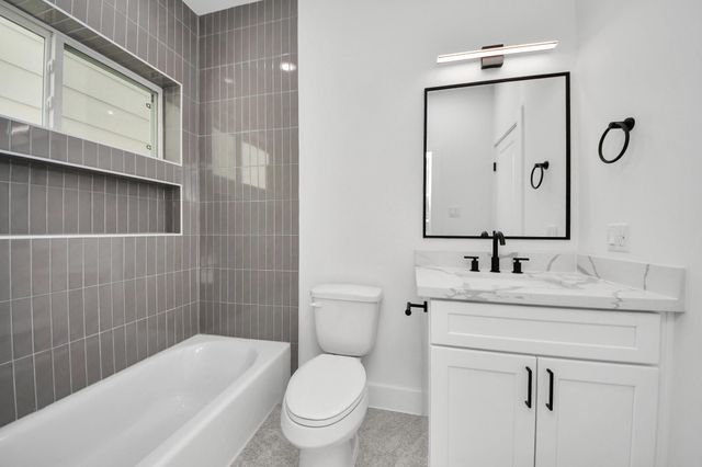 4802 Elysian Street D, Houston, TX 77009