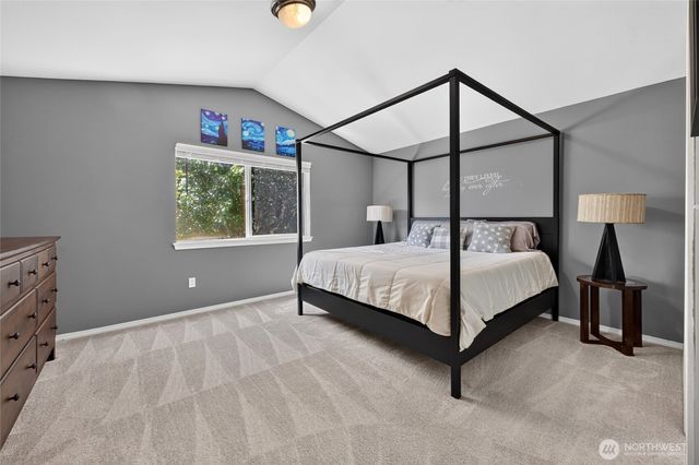 21024 Springhaven Way E, Bonney Lake, WA 98391