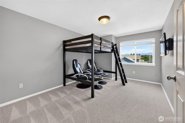 21024 Springhaven Way E, Bonney Lake, WA 98391