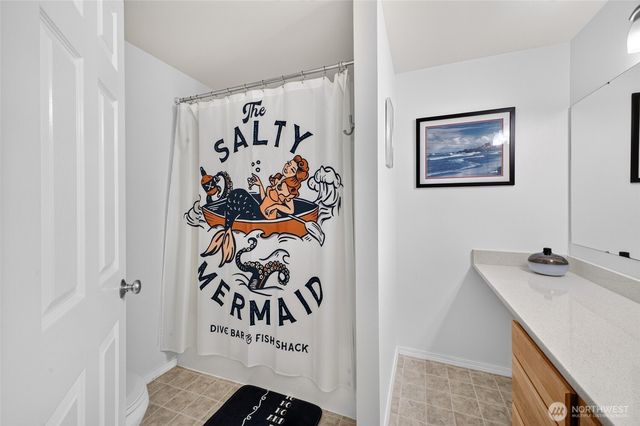 21024 Springhaven Way E, Bonney Lake, WA 98391