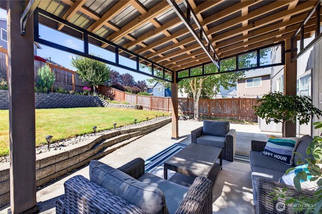 21024 Springhaven Way E, Bonney Lake, WA 98391