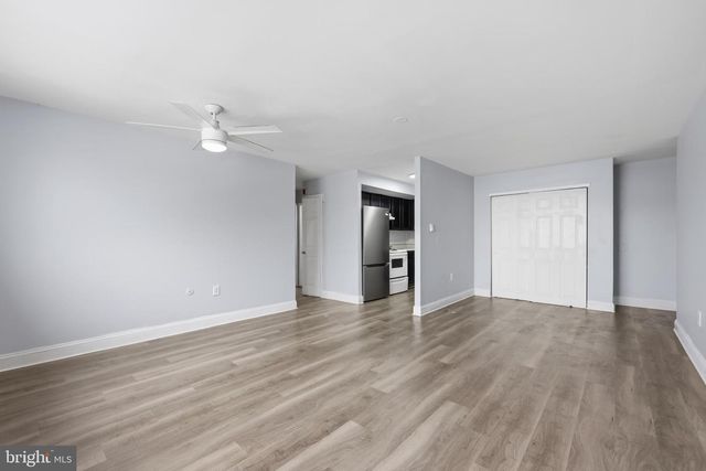 4825 N CAMAC ST, Philadelphia, PA 19141