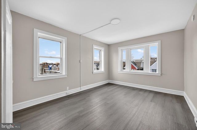 4825 N CAMAC ST, Philadelphia, PA 19141