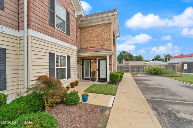 6516 Brook Bend Way 233, Louisville, KY 40229