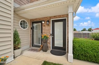 6516 Brook Bend Way 233, Louisville, KY 40229
