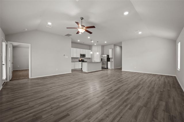 7602 Pampero Lane, Baytown, TX 77523