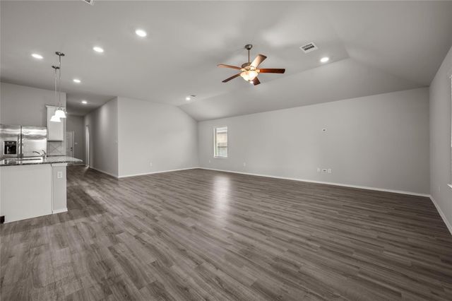 7602 Pampero Lane, Baytown, TX 77523