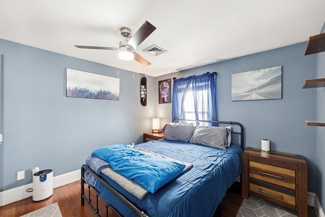 38 Willard St, New Bedford, MA 02744