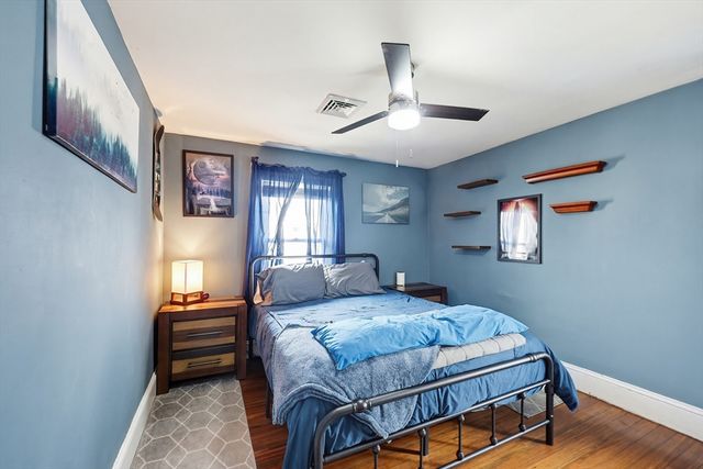 38 Willard St, New Bedford, MA 02744