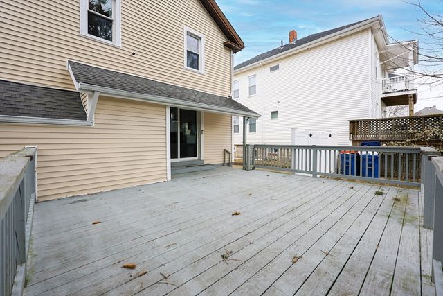 38 Willard St, New Bedford, MA 02744
