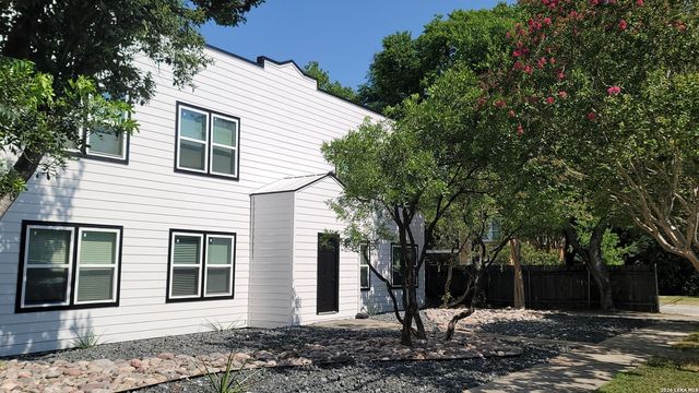 503 W Kings Hwy Apt 202, San Antonio, TX 78212