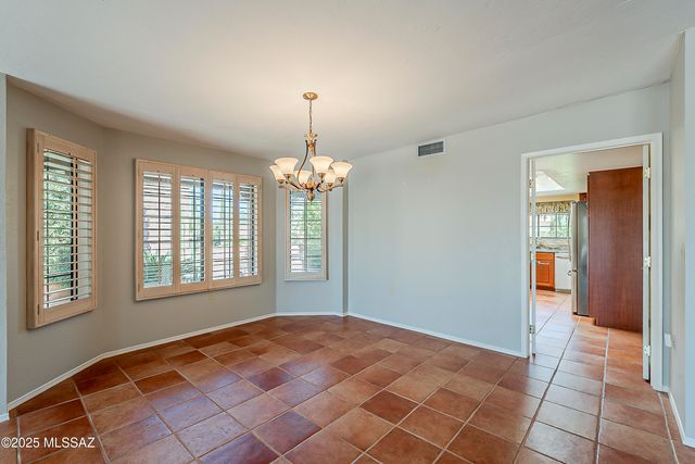 1900 W Ashbrook Drive, Tucson, AZ 85704