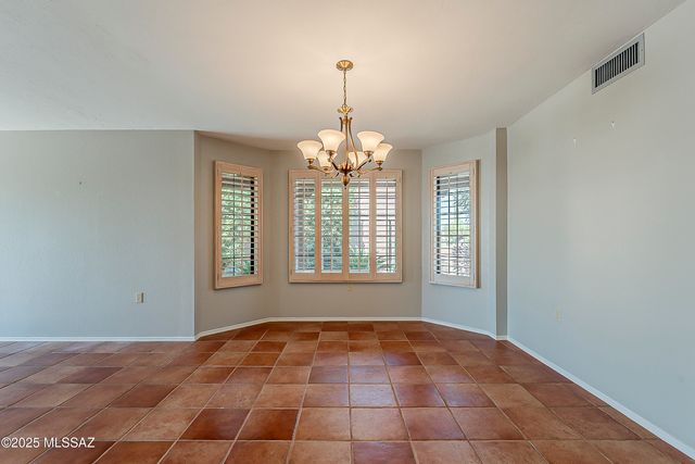 1900 W Ashbrook Drive, Tucson, AZ 85704