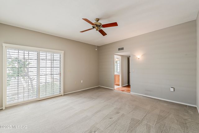 1900 W Ashbrook Drive, Tucson, AZ 85704