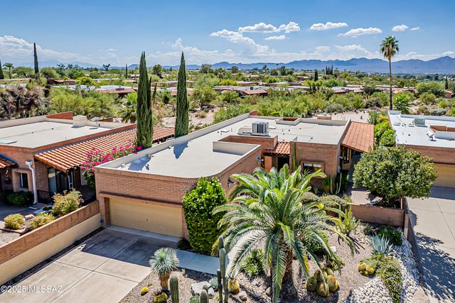 1900 W Ashbrook Drive, Tucson, AZ 85704